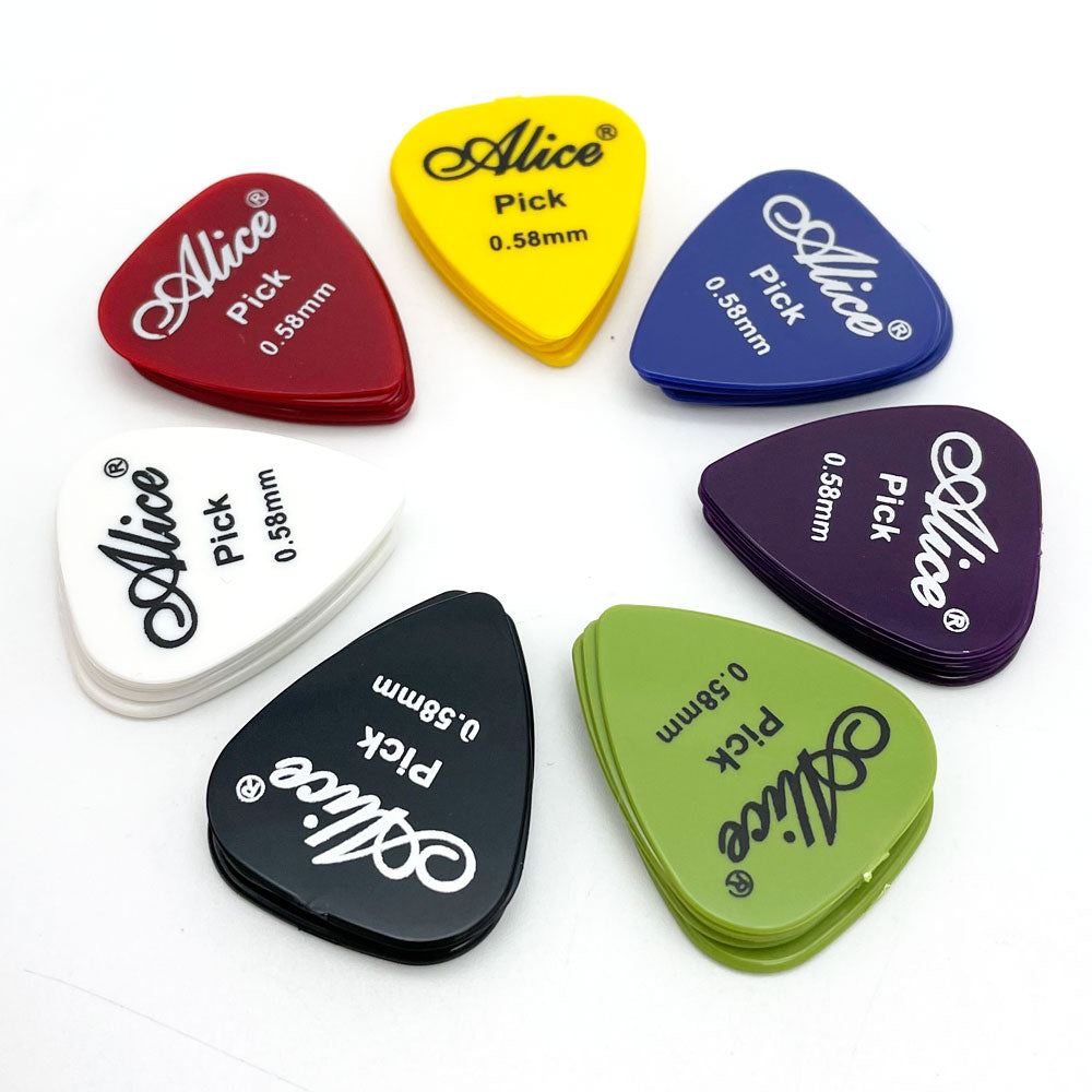 6 Guitar Picks + 1 Holder Case